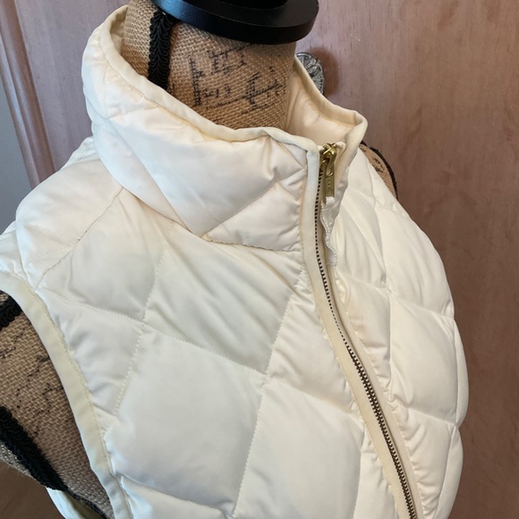 J. CREW Women's Vest Puffer Cream Puffer Quilted Gold Zipper XS - Picture 16 of 16